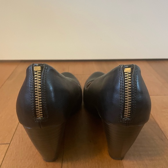 Call it Spring wedges - Picture 5 of 5